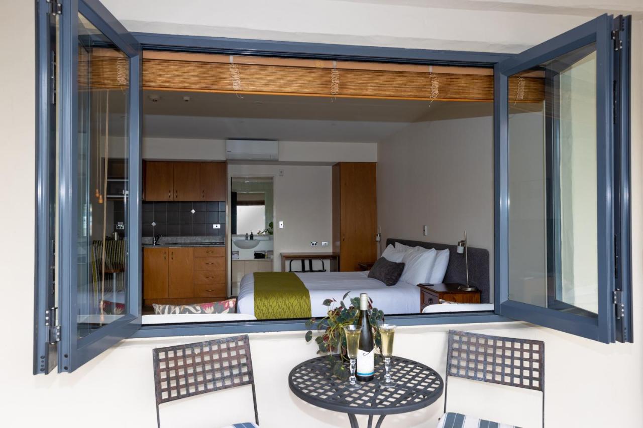 Harvest Lodge Motel Havelock North Eksteriør billede