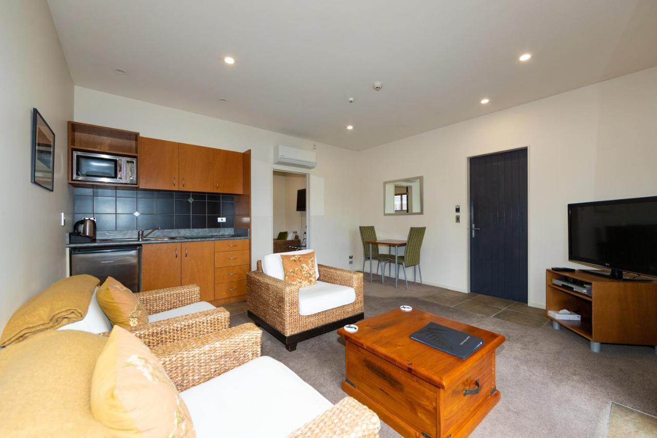 Harvest Lodge Motel Havelock North Eksteriør billede